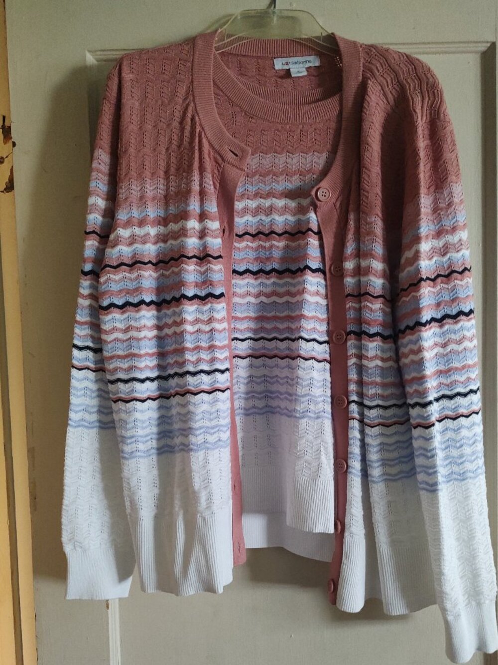 Liz Claiborne cardigan with matching tank.nsize xl
